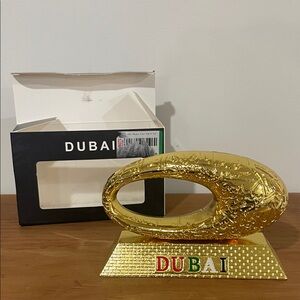 Gold Dubai Souvenir Display